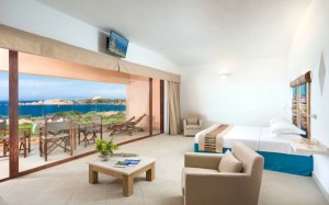 hotel-torreruja-junior-suite-executive-isola-rossa-01